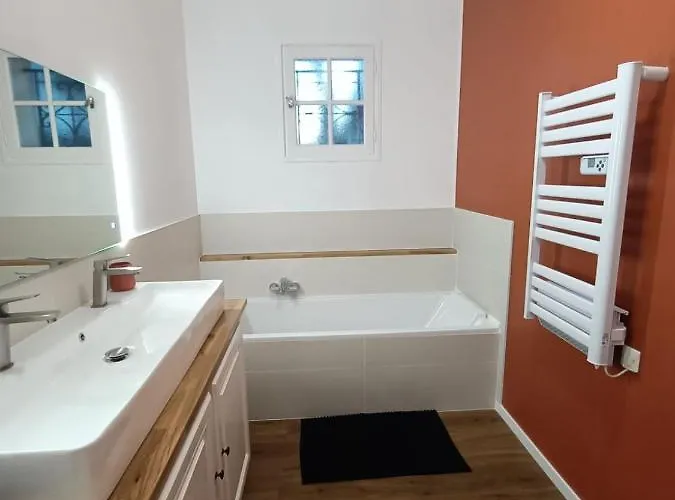 Maison Fourat * Saint-Martin-du-Bois